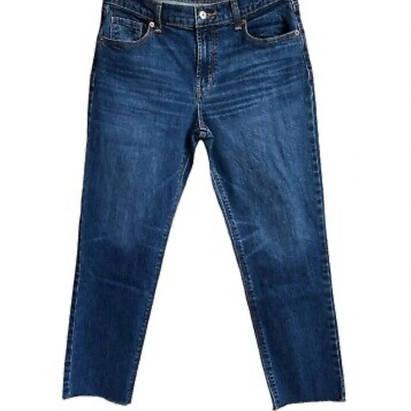 Gap skinny high rise size 26 raw hem in excellent condition​
27 inch inseam - Picture 2 of 5